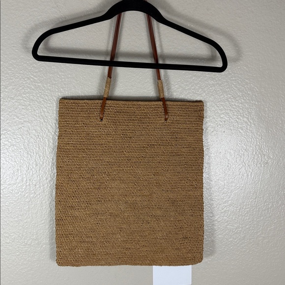 Sezane Rare Francisco Woven Tote Bag - Picture 7 of 10